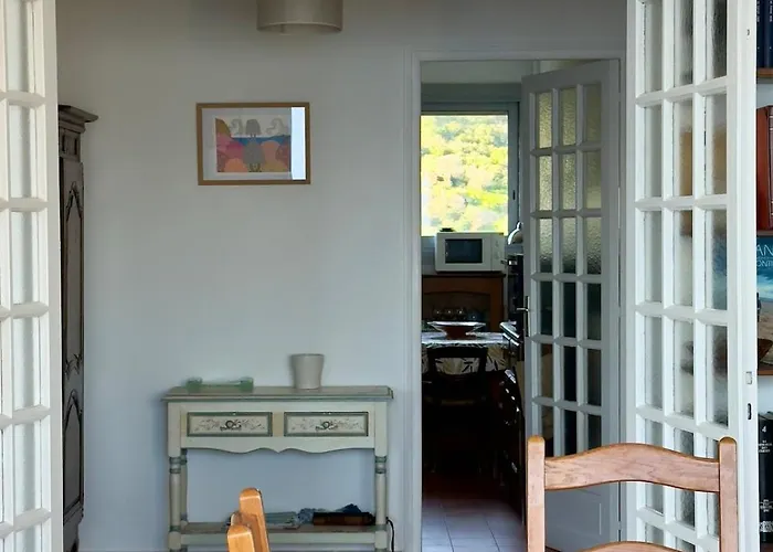 Vista Di Nata En Entre Et Maquis *